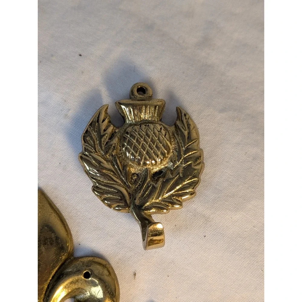 Solid Brass Wall Hooks Vintag Lot of 6 Pear Fleur De Lis Thistle Grapes Decorat